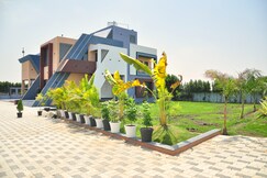 Gruham Farms & Resorts, Ujjain